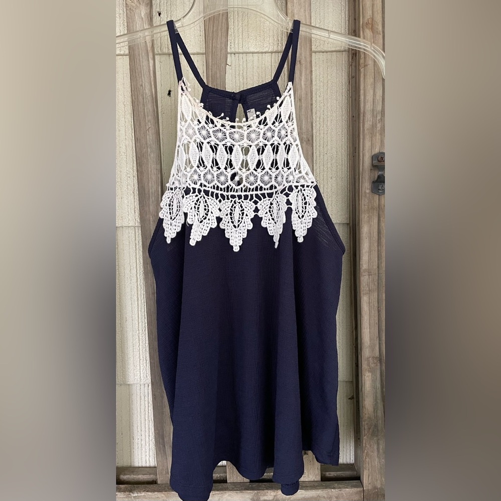 PAPAYA lace top tank, racer back with keyhole, size Large